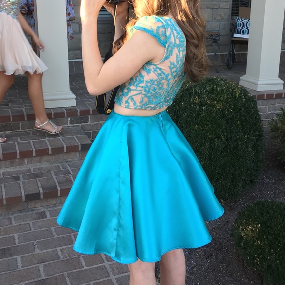 Cocktail dress - Picture 3 of 3